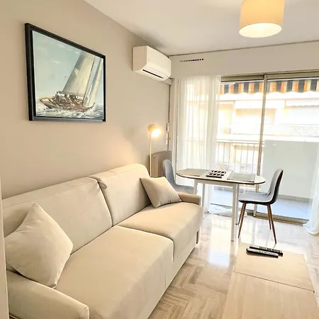 Lm By Welcome To Apartment *